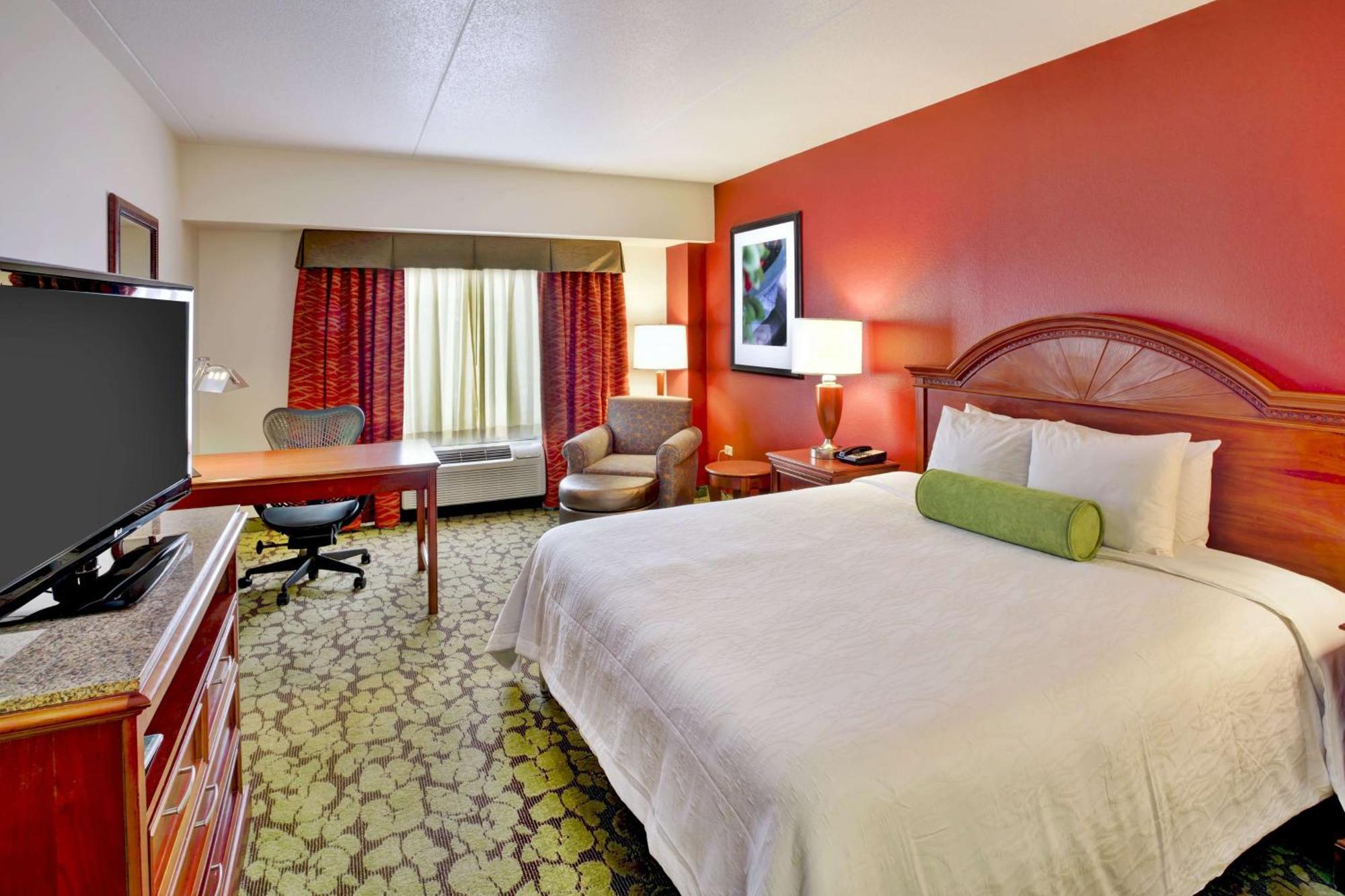 Hilton Garden Inn Chicago/Midway Airport Bedford Park Exterior photo