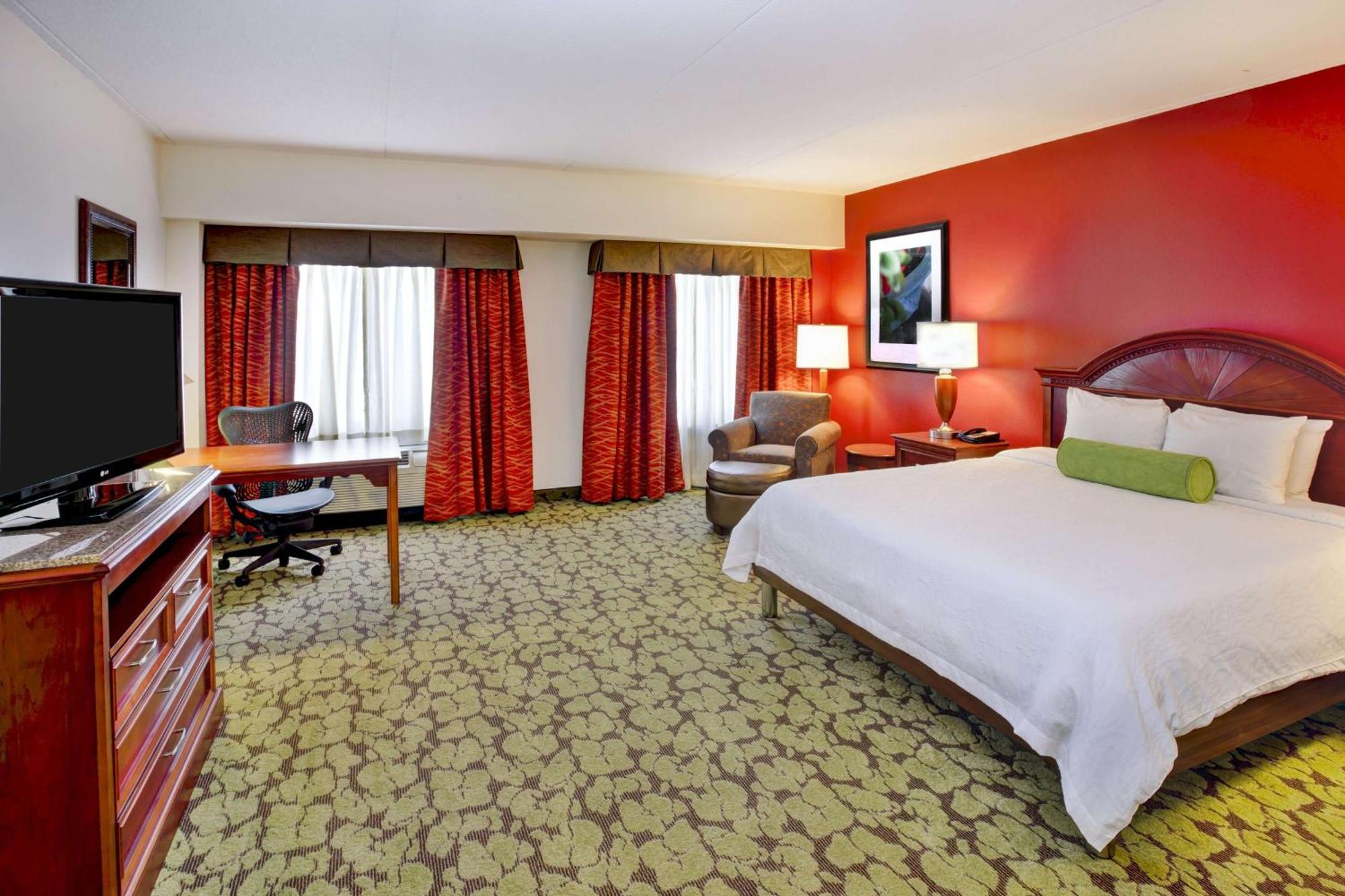Hilton Garden Inn Chicago/Midway Airport Bedford Park Exterior photo